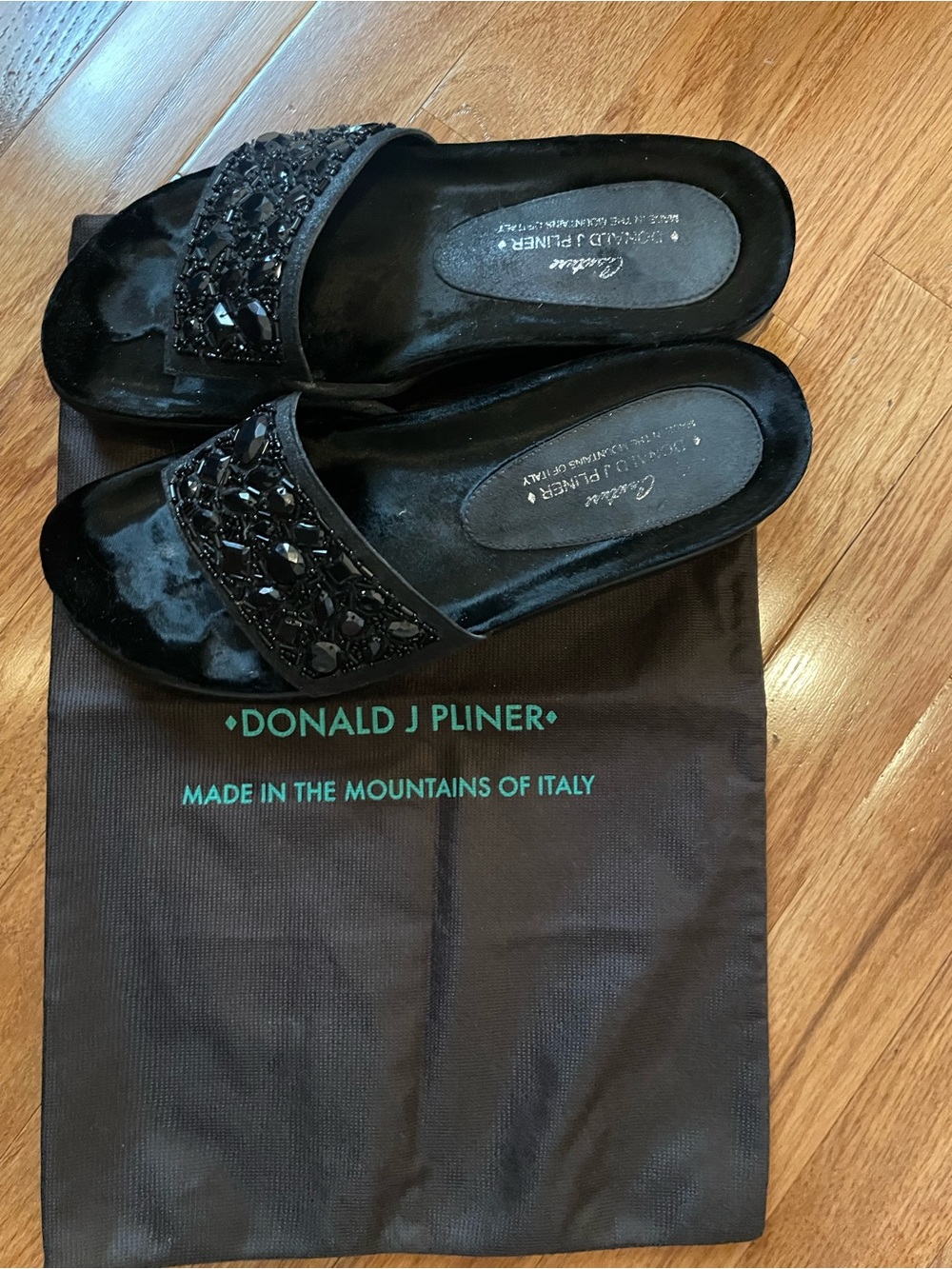 Donald J Pliner Black Jeweled Slide Platform Shine Sandals Fifi Size 8